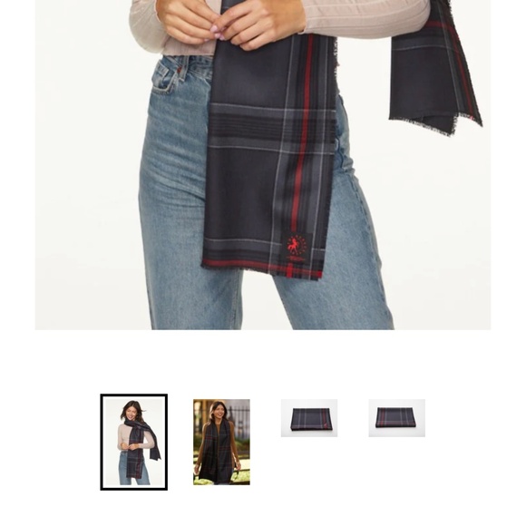 The Sassenach First Love tartan mid weight scarf - Picture 4 of 4